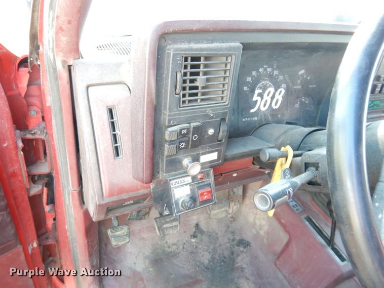 image for item DK3186 1988 Chevrolet K2500  brush fire truck