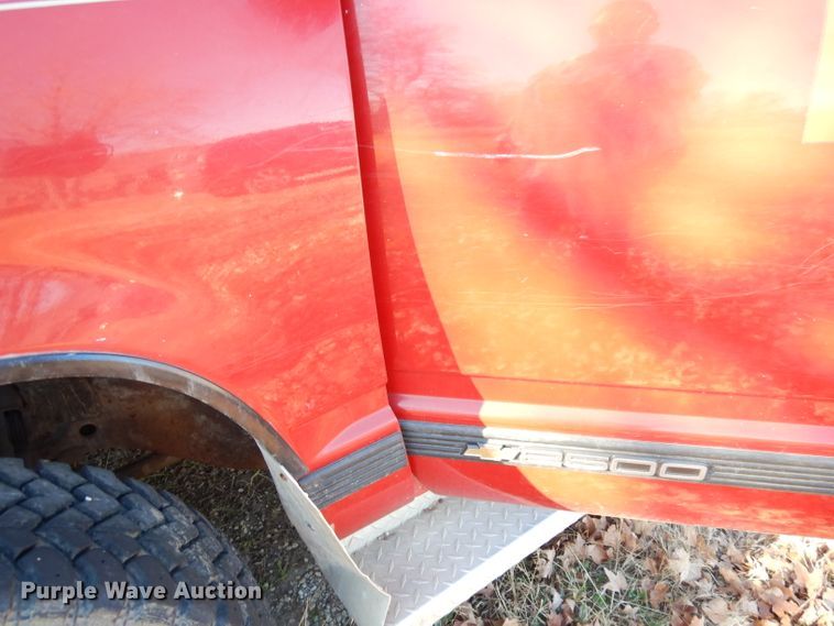 image for item DK3186 1988 Chevrolet K2500  brush fire truck