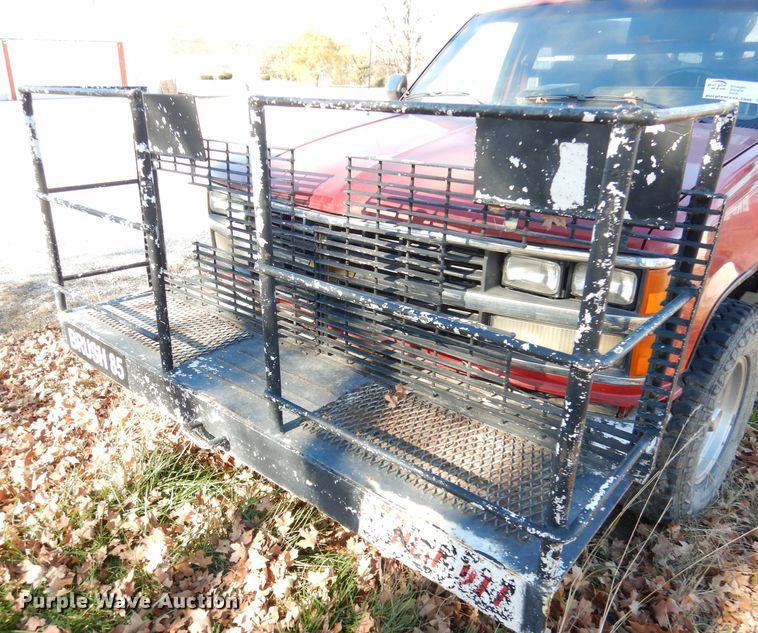 image for item DK3186 1988 Chevrolet K2500  brush fire truck