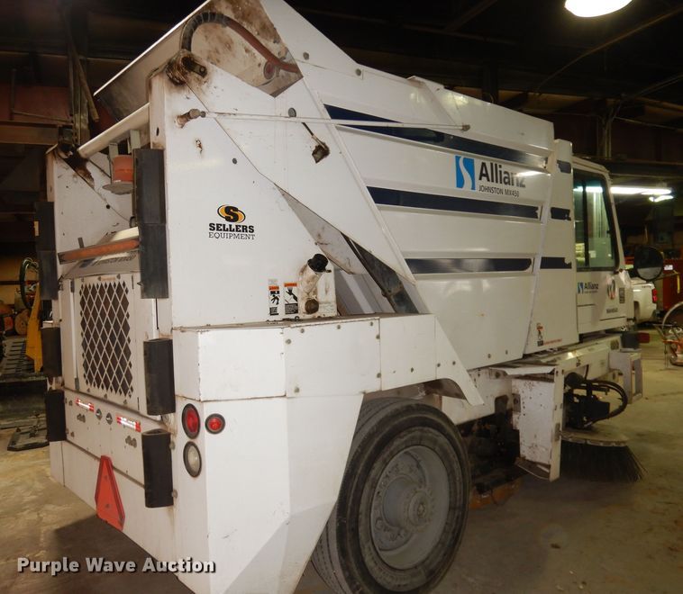 image for item DK3188 2009 Allianz Johnston MX450  street sweeper truck