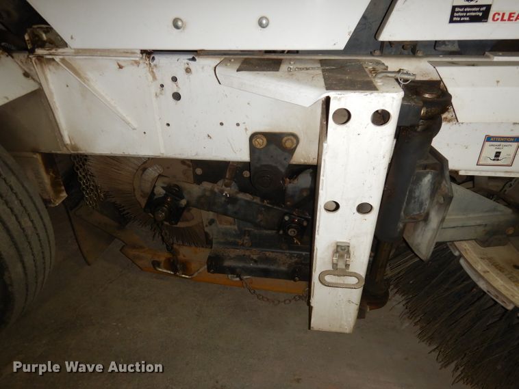 image for item DK3188 2009 Allianz Johnston MX450  street sweeper truck