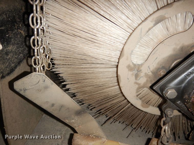 image for item DK3188 2009 Allianz Johnston MX450  street sweeper truck