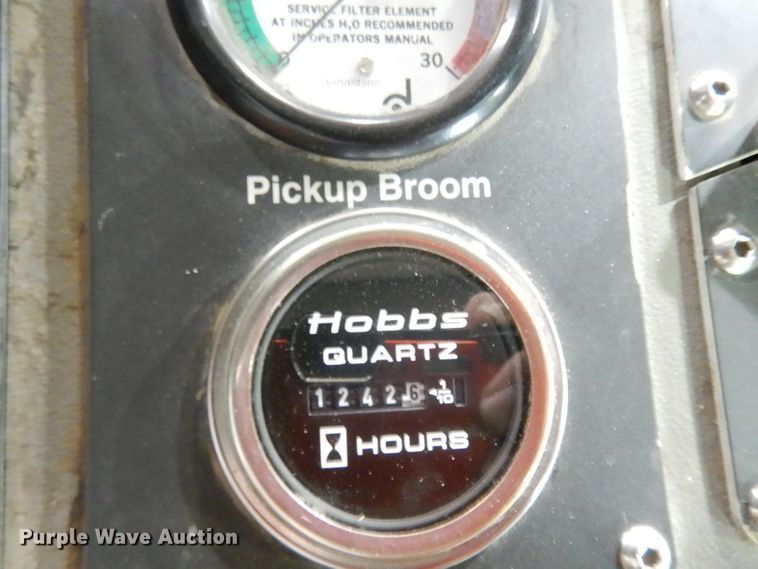 image for item DK3188 2009 Allianz Johnston MX450  street sweeper truck