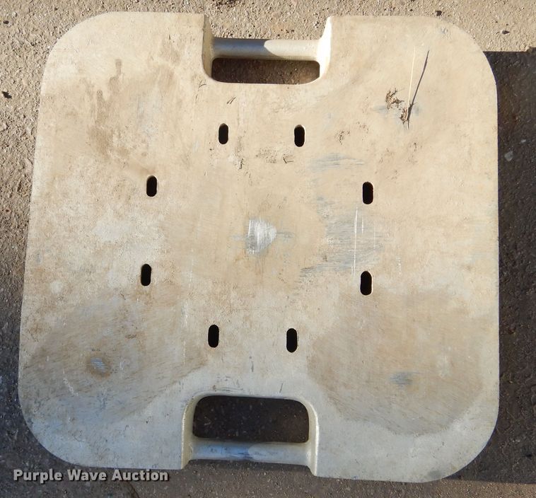 image for item DK3364 2002 International 4300  bucket truck