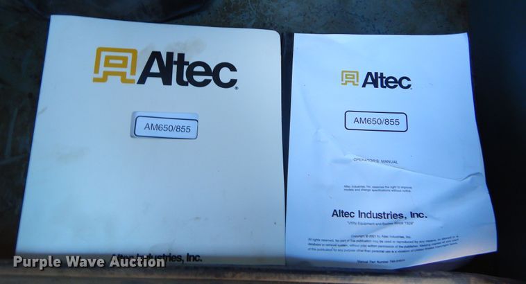 image for item DK3364 2002 International 4300  bucket truck