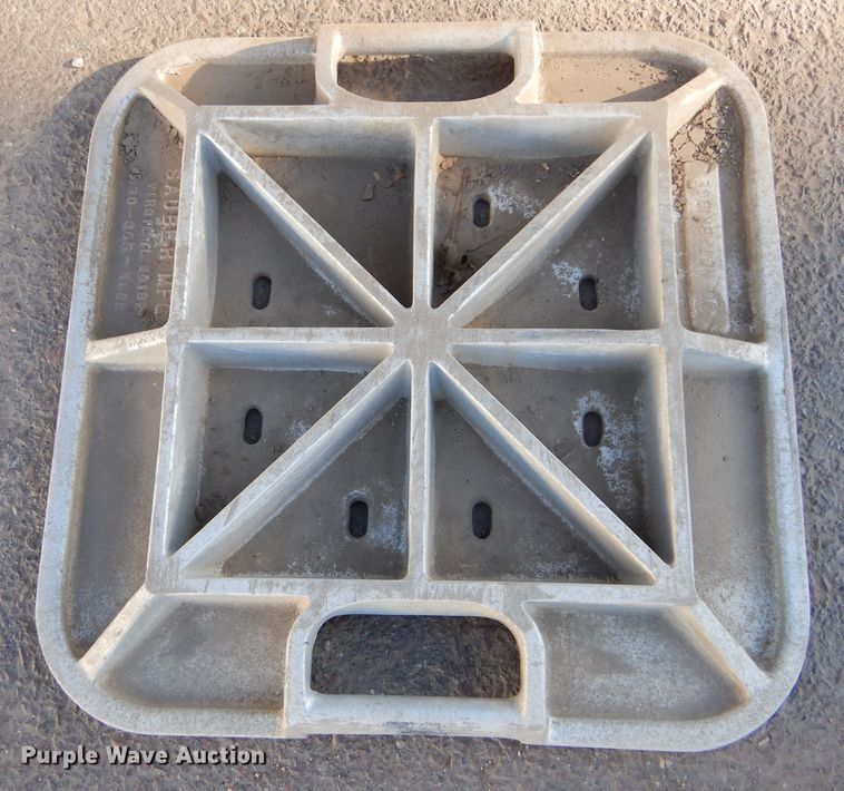 image for item DK3364 2002 International 4300  bucket truck