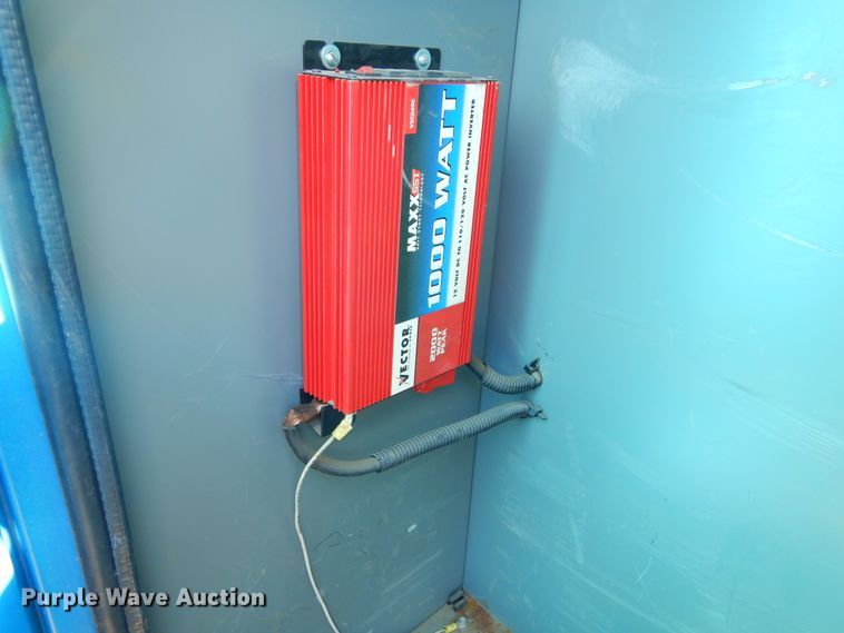 image for item DK3364 2002 International 4300  bucket truck