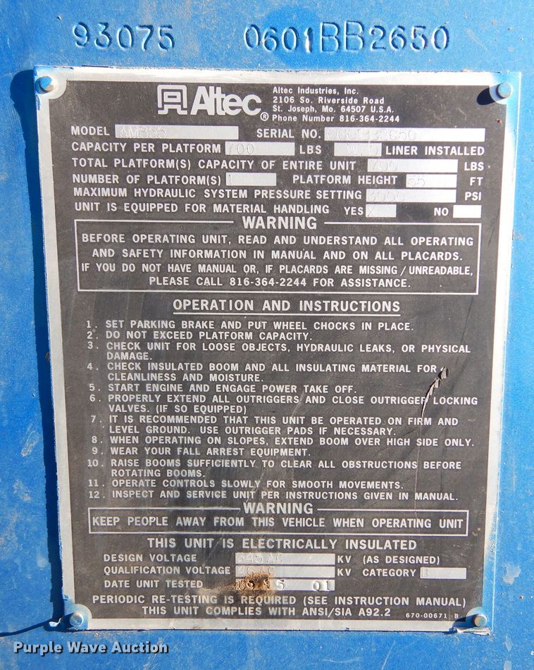 image for item DK3364 2002 International 4300  bucket truck