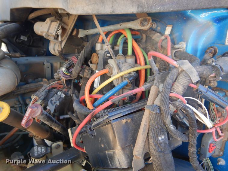 image for item DK3364 2002 International 4300  bucket truck