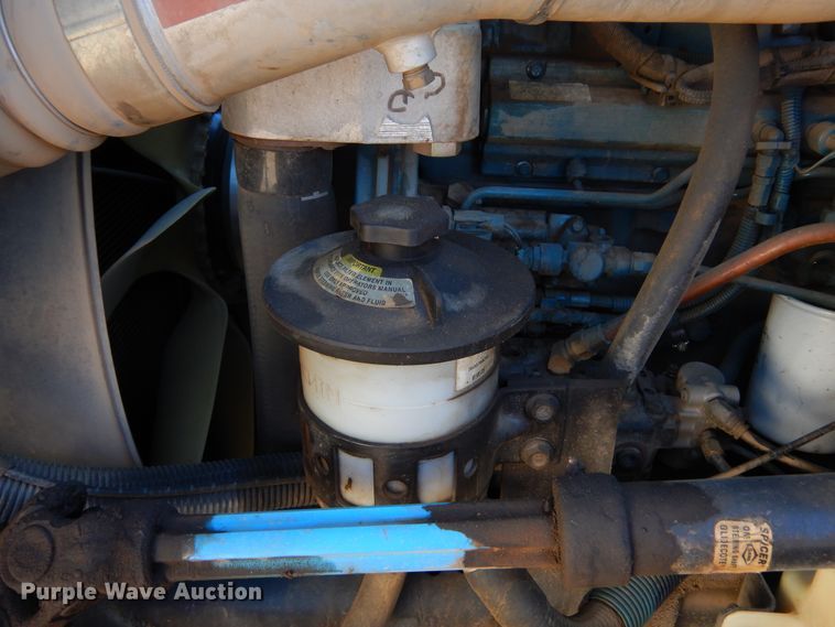 image for item DK3364 2002 International 4300  bucket truck