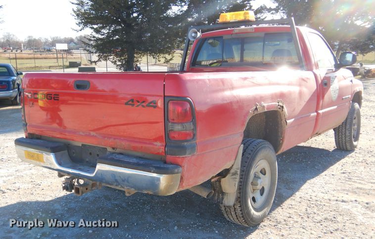 image for item DK3372 1999 Dodge Ram 1500  pickup truck