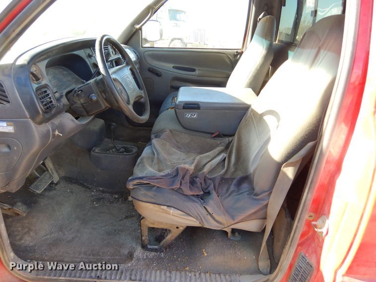 image for item DK3372 1999 Dodge Ram 1500  pickup truck