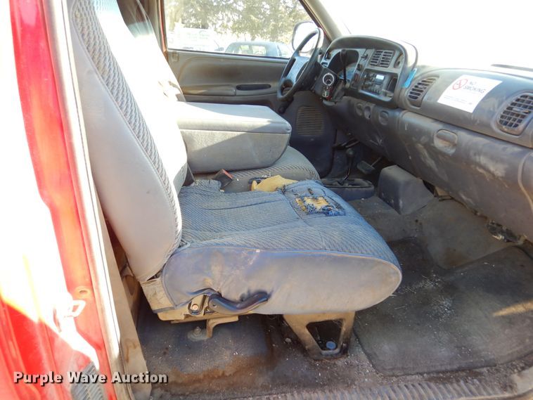 image for item DK3372 1999 Dodge Ram 1500  pickup truck