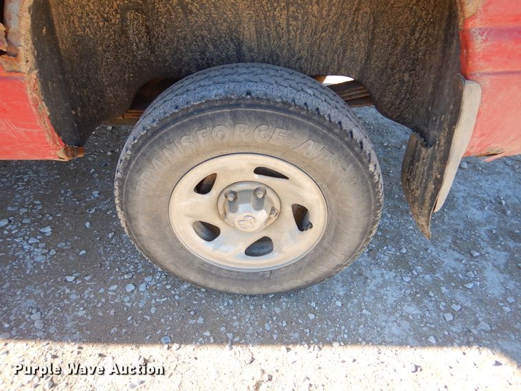 image for item DK3372 1999 Dodge Ram 1500  pickup truck