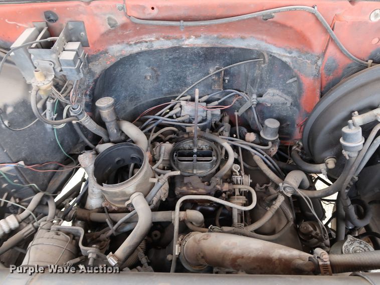 image for item DL0634 1986 GMC C6500  bucket truck