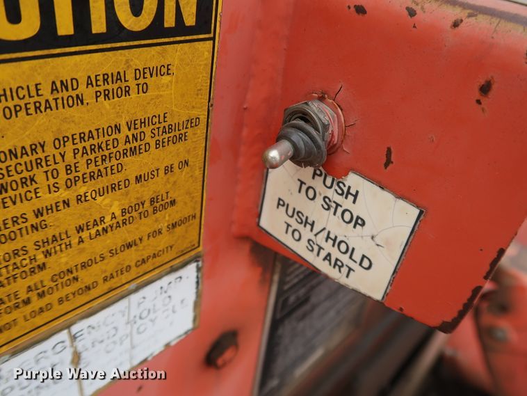 image for item DL0634 1986 GMC C6500  bucket truck