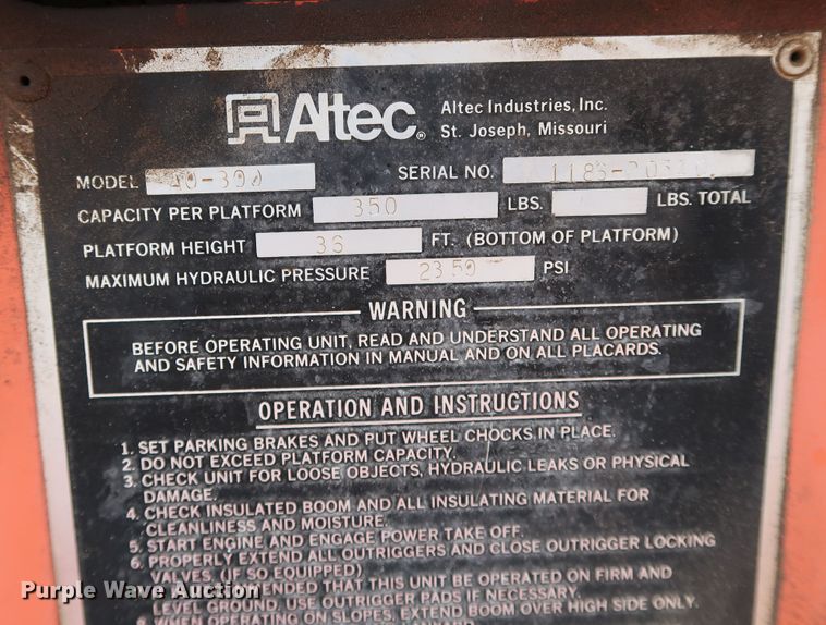 image for item DL0634 1986 GMC C6500  bucket truck