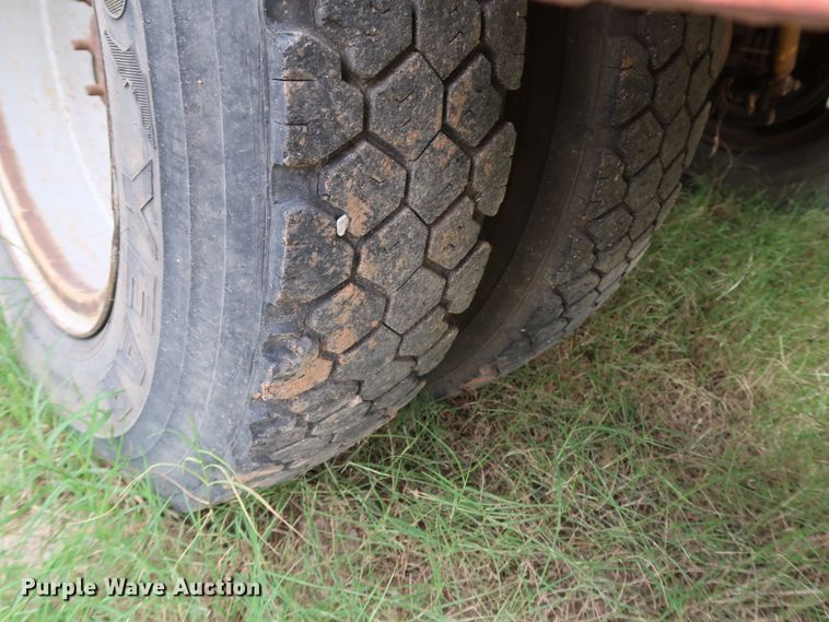 image for item DL0634 1986 GMC C6500  bucket truck