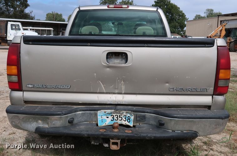 image for item DL0636 2002 Chevrolet Silverado 1500  Ext. Cab pickup truck