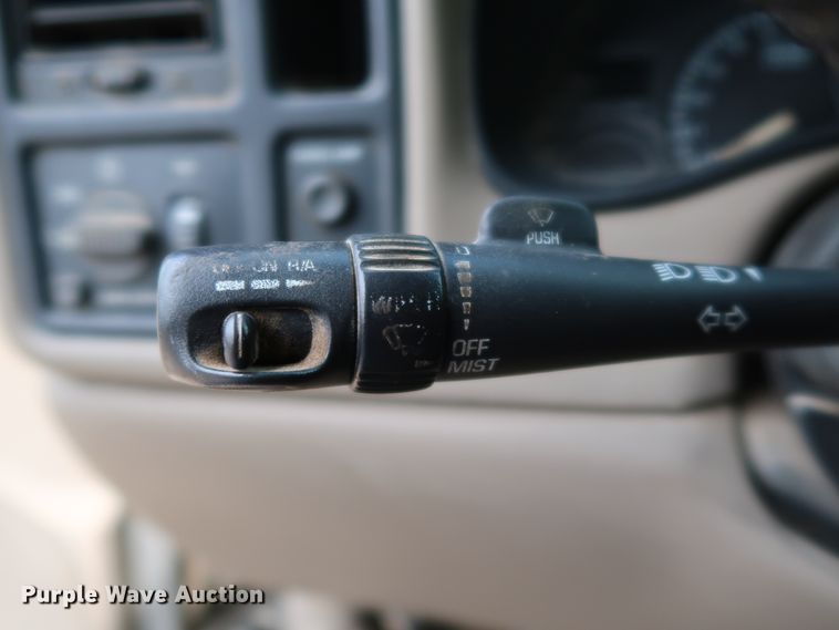 image for item DL0636 2002 Chevrolet Silverado 1500  Ext. Cab pickup truck