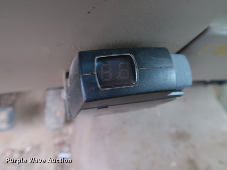 image for item DL0636 2002 Chevrolet Silverado 1500  Ext. Cab pickup truck