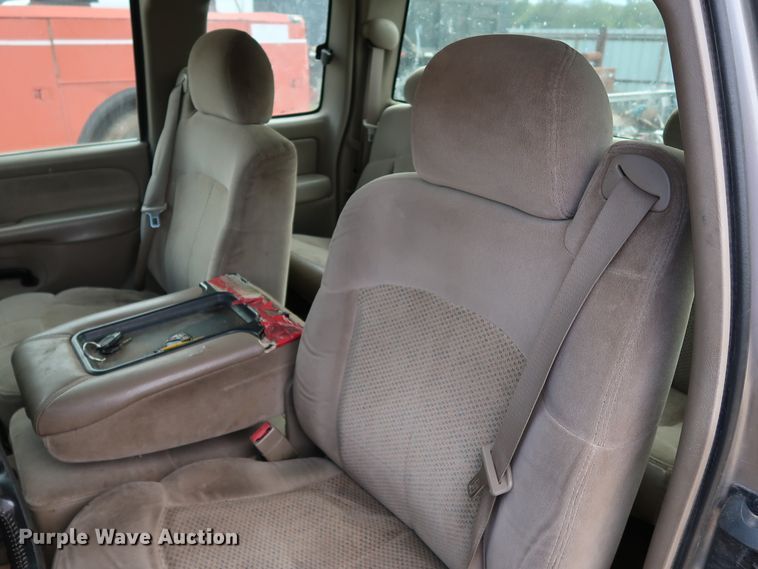 image for item DL0636 2002 Chevrolet Silverado 1500  Ext. Cab pickup truck