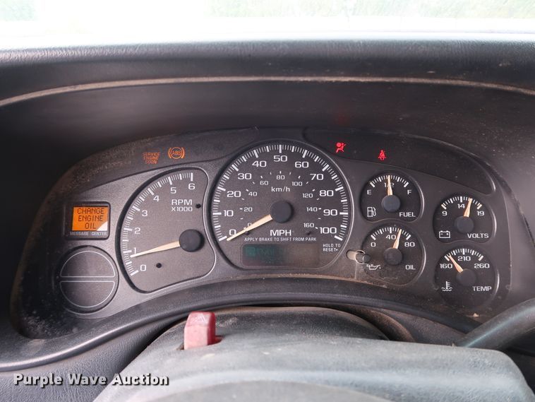 image for item DL0640 2001 Chevrolet Silverado 1500  Ext. Cab pickup truck