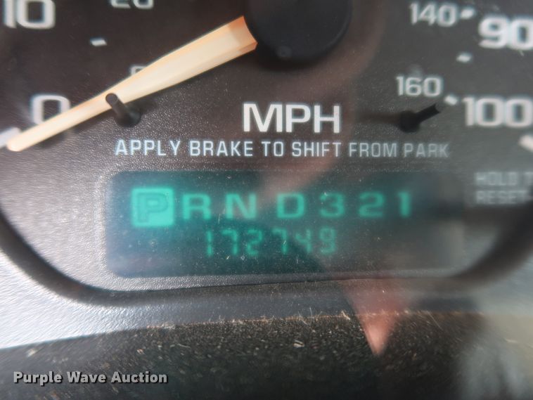 image for item DL0640 2001 Chevrolet Silverado 1500  Ext. Cab pickup truck