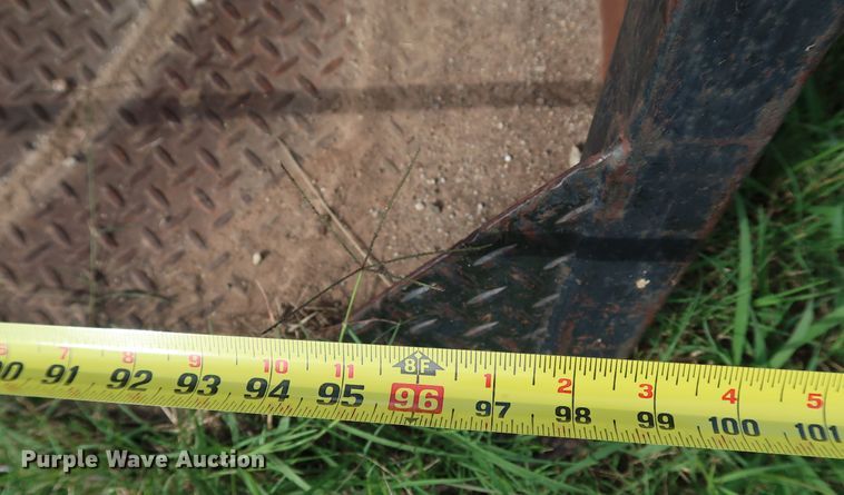 image for item DL0656 Flatbed