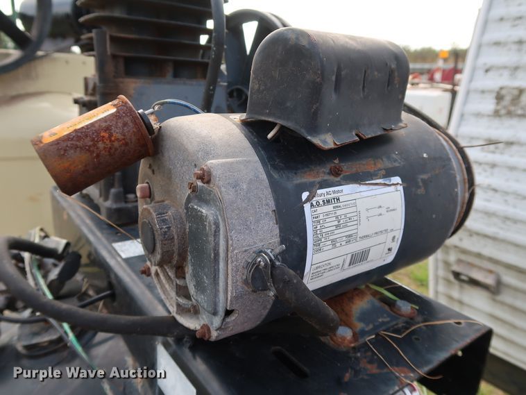 image for item DL0657 (2) air compressors