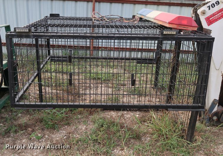 image for item DL0668 Truck bed cage