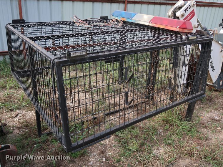 image for item DL0668 Truck bed cage