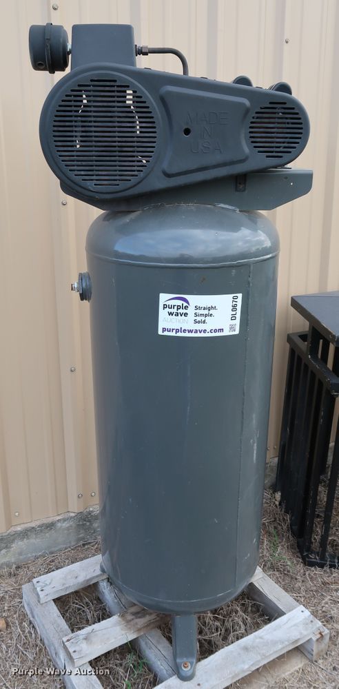 image for item DL0670 Maxus  air compressor