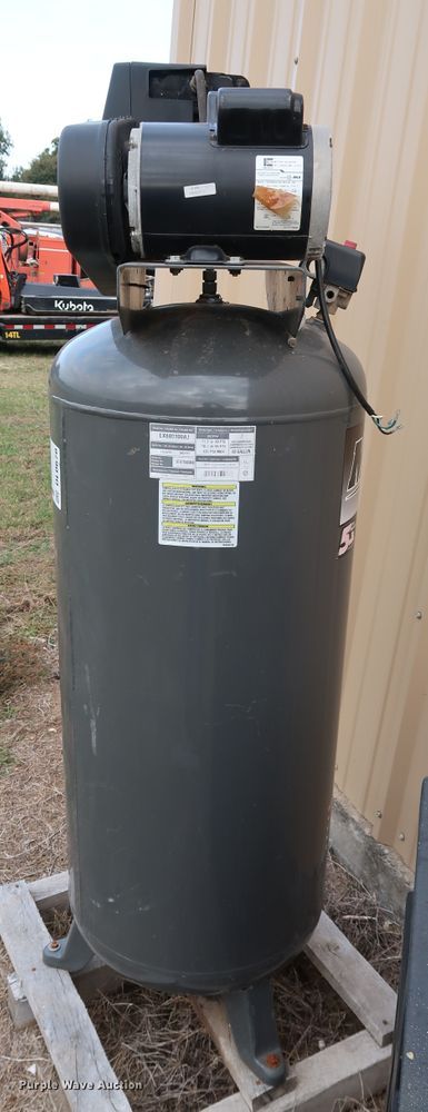 image for item DL0670 Maxus  air compressor