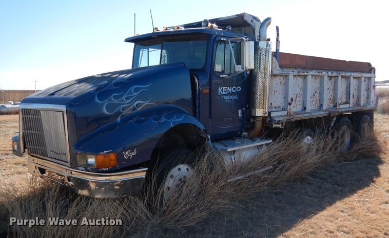 image for item DL3498 1994 International 9400  dump truck