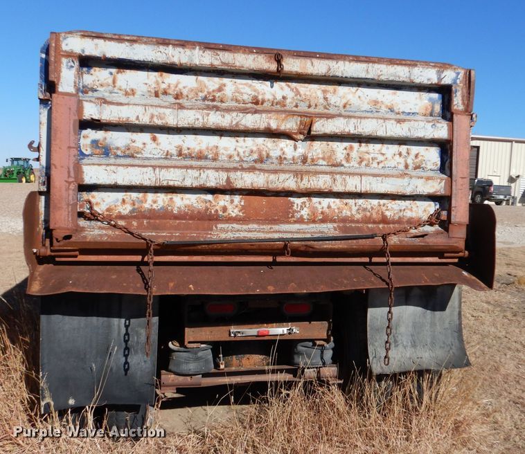 image for item DL3498 1994 International 9400  dump truck