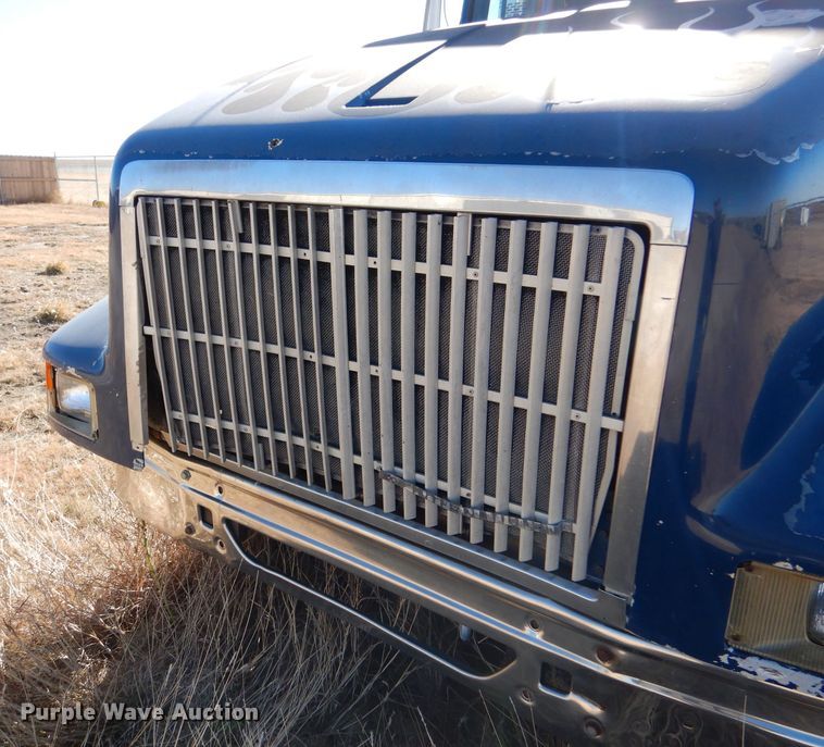 image for item DL3498 1994 International 9400  dump truck