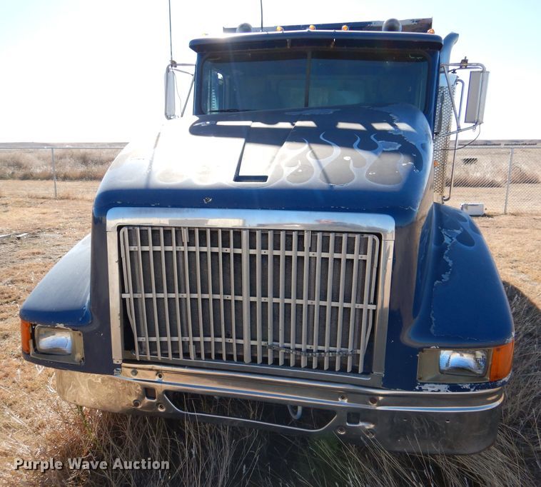 image for item DL3498 1994 International 9400  dump truck