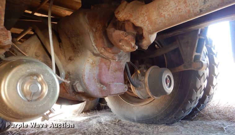 image for item DL3498 1994 International 9400  dump truck