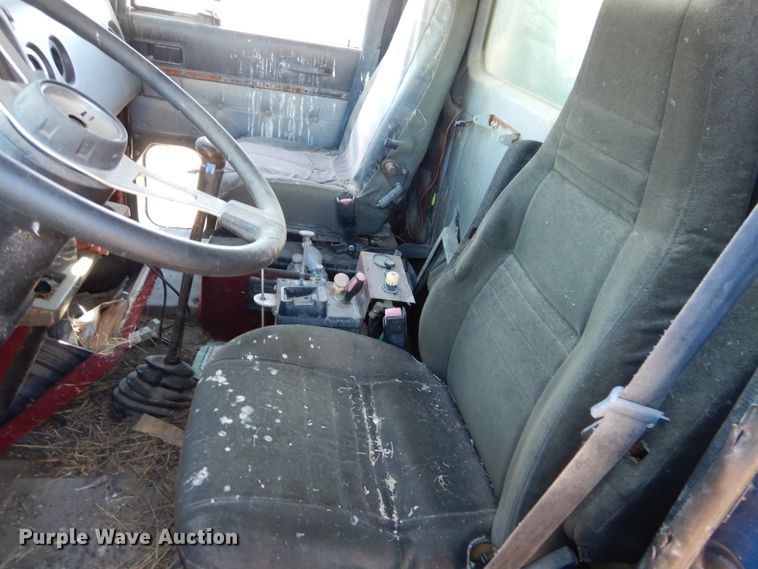 image for item DL3498 1994 International 9400  dump truck