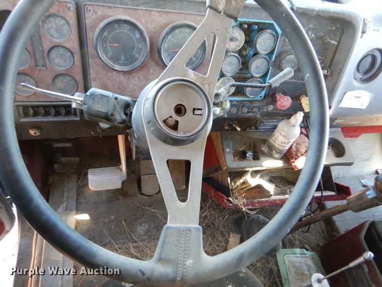 image for item DL3498 1994 International 9400  dump truck