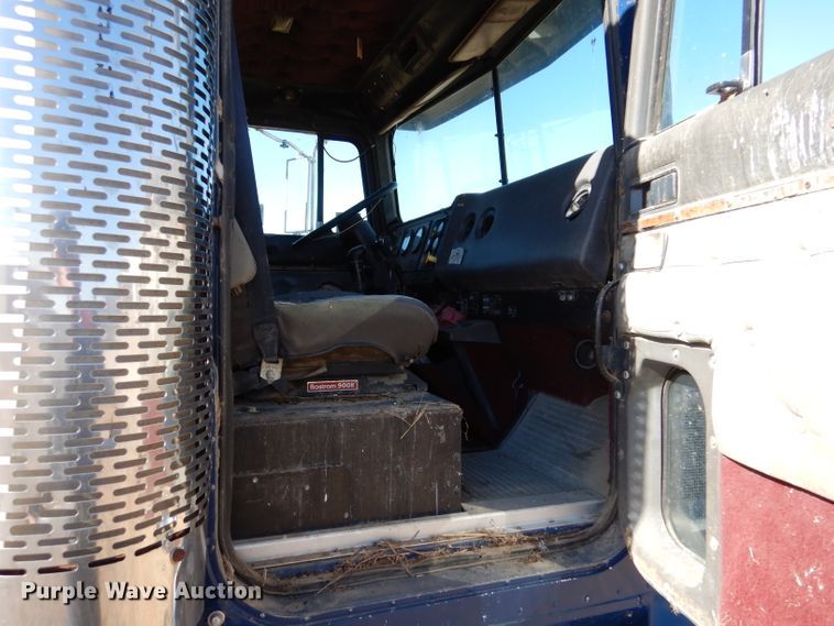 image for item DL3498 1994 International 9400  dump truck