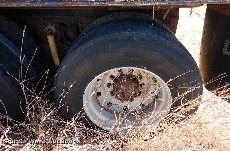 image for item DL3498 1994 International 9400  dump truck