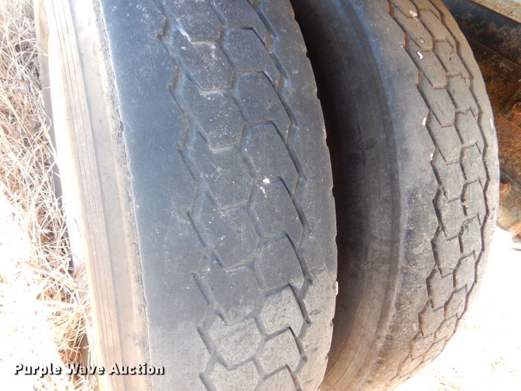 image for item DL3498 1994 International 9400  dump truck