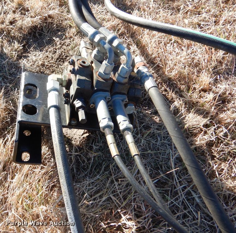 image for item DL3499 KMW 1750 loader