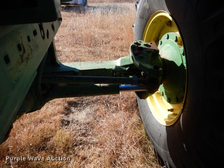 image for item DL3500 1984 John Deere 4850  MFWD tractor