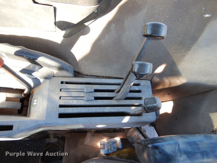 image for item DL3500 1984 John Deere 4850  MFWD tractor