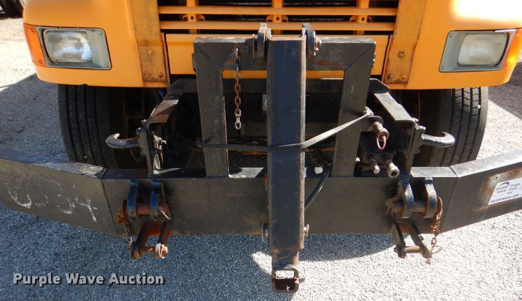 image for item DM1375 2002 International 4900  dump truck