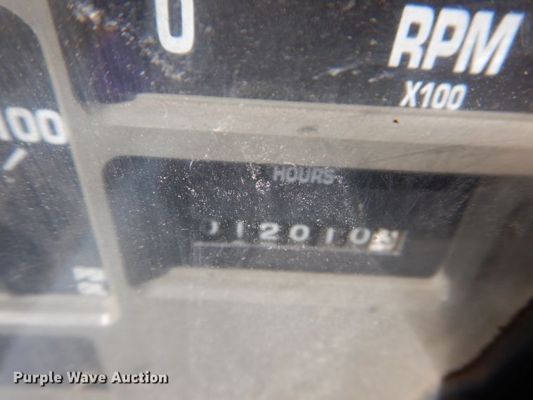 image for item DM1375 2002 International 4900  dump truck