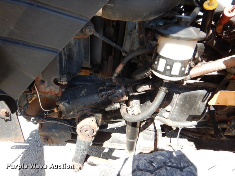 image for item DM1377 2005 International WorkStar 7400  Crew Cab dump truck